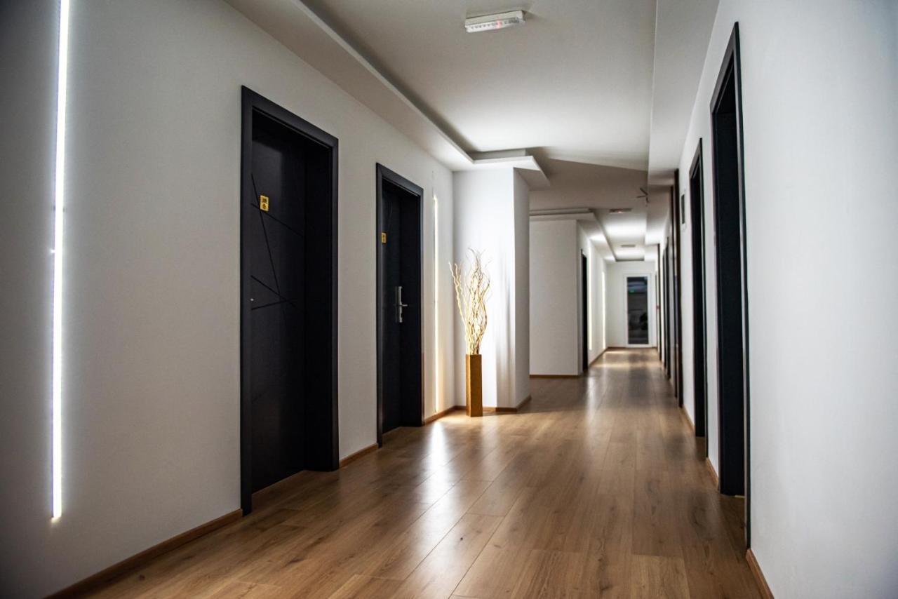 Hotel Beograd 스트루가 외부 사진